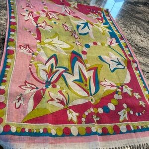 Emilio Pucci linen scarf/wrap